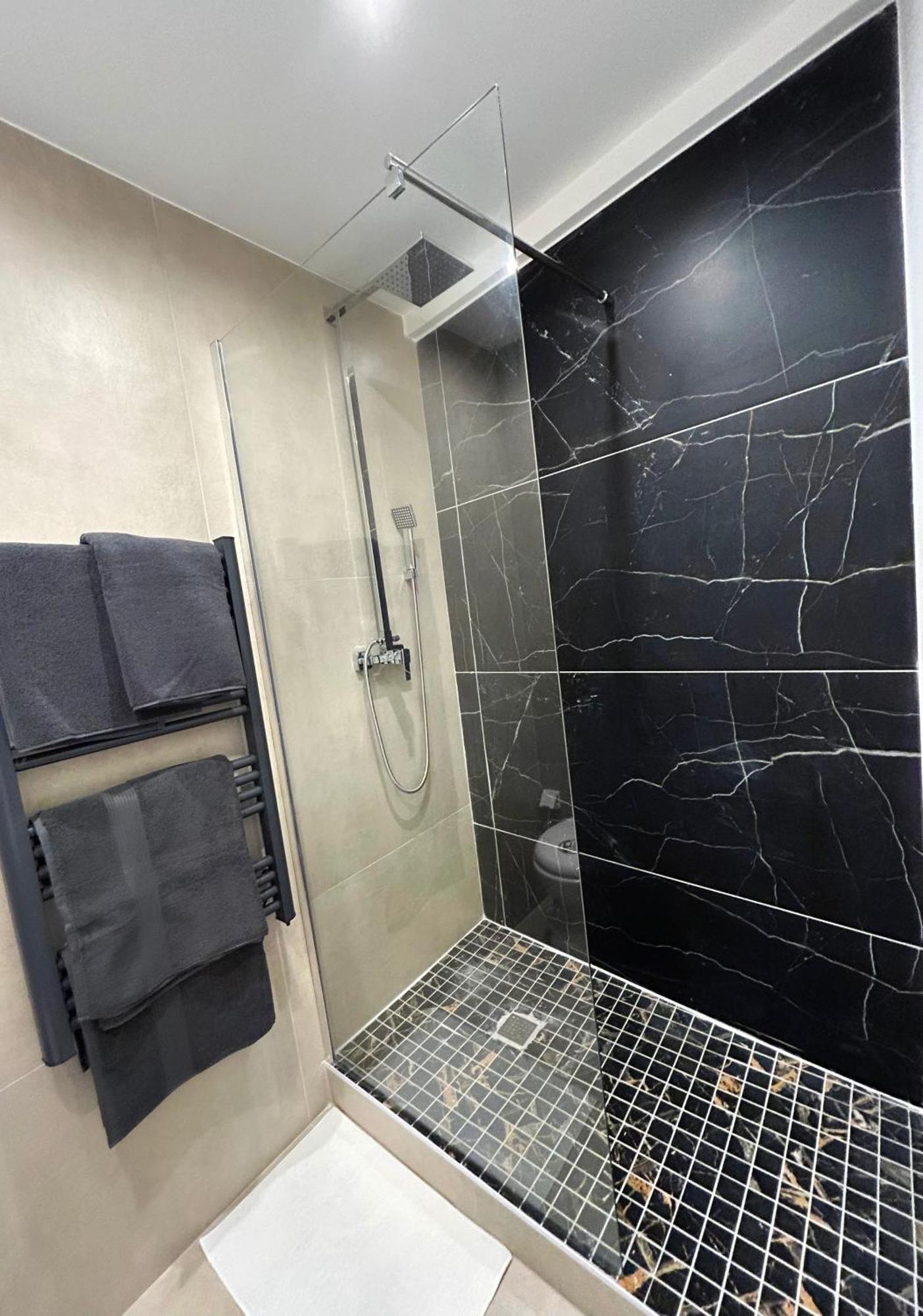 3 Pieces Renove Suquet Apartman Cannes Kültér fotó